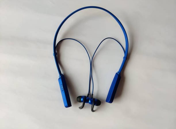 What Your Noise-Cancelling Headphones Can and Can’t Do